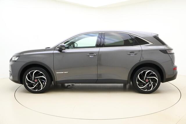 DS DS 7 Crossback 1.2 PureTech Performance Line 130 PK | Handgeschakeld | Alcantara bekleding | Camera | Parkeersensor | Navigatie | Cruise Control | Licht metalen velgen | 1e eigenaar