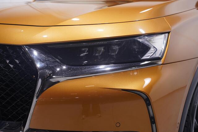 DS DS 7 Crossback 1.6 PureTech La Premiere Curcuma-uitvoering lederen comfort-stoelen panodak 20"-LMV Aplle-carplay Focal-Electra Hi-Fi private-glas electr.-achterklep Camera stoelmassage groot-licht assist lane-assist cruise-controle schakelpaddels aan het stuur 4-zone clima