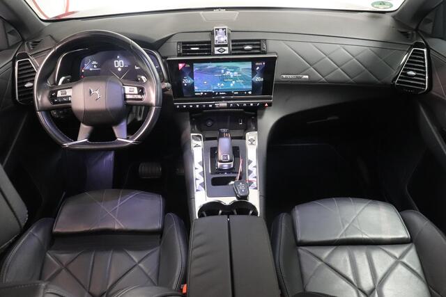 DS DS 7 Crossback 1.6 PureTech Business | elektrische stoelen | Panorama dak | Trekhaak | Apple Carplay & Android Auto | Elektrische kofferbak |
