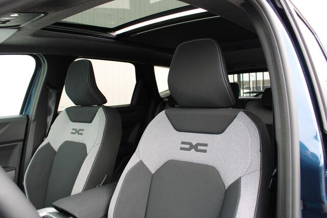 Dacia Bigster 1.8 Hybrid 155 Journey | Demo | Adaptive Cruise | Stoel-/Stuurverwarming | 360 Camera | Panoramdak