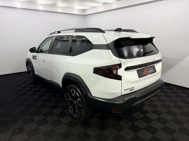 Dacia Bigster 1.8 Hybrid 155 Expression 360 Camera, Navi, Cruise control, Clima, Keyless start, Virtual desk, Lichtmetalen velgen, 3 jaar garantie