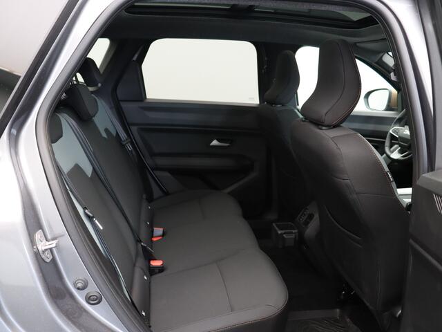 Dacia Bigster Extreme Mild hybrid | Achteruitrijcamera | Cruise Control en snelheidsbegrenzer | Dacia Handsfree card voor openen, sluiten en starten zonder sleutel