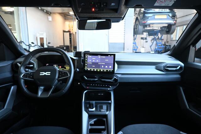 Dacia Bigster Hybrid 155 Launch Edition | SCHUIF/KANTELDAK | STUUR/STOELVERWARMING | NAVI | 360 CAMERA | ADAPT. CRUISE CONTROL | APPLECARPLAY/ANDROIDAUTO | CLIMATE CONTROL | PDC | LMV