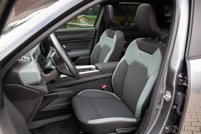 Dacia Bigster 1.8 Hybrid 155 Extreme , Pack Winter, Pano, Adap. Cruise, SOH 98,5%