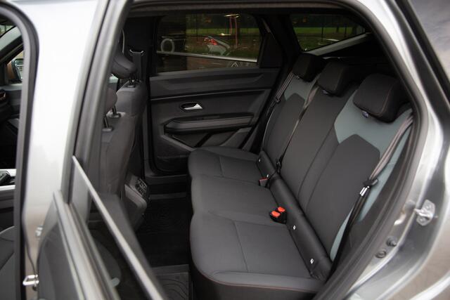 Dacia Bigster 1.8 Hybrid 155 Extreme , Pack Winter, Pano, Adap. Cruise, SOH 98,5%