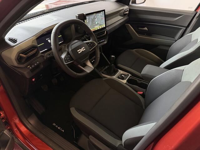 Dacia Bigster 1.2 MILD HYBRID 130 PK PANO SCHUIFDAK NAVI ELEK.KLEP CAMERA STOEL/STUUR VERW. LED AWD 4X4 4WD