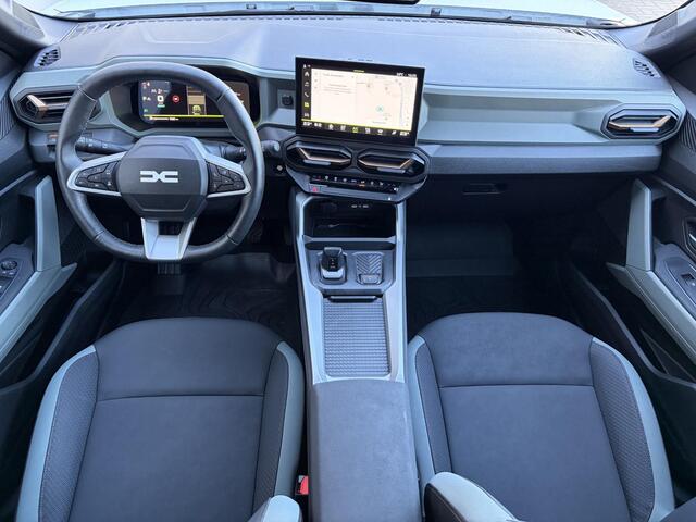 Dacia Bigster 1.8 Hybrid 155 Extreme / Fabrieksgarantie tot 06-2028 / Glazen Schuif- en Kanteldak / Stoel, Stuur & Voorruit Verwarming / Elektrische Achterklep / Adaptief Cruise Control / Apple Carplay & Android Auto / Climate Control / Achteruitrijcamera / – foto 2