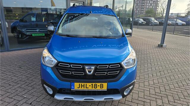 Dacia DOKKER 1.3 TCe Stepway 131 PK , AIRCO, Multimediasysteem, Navigatie, Achteruitrijcamera, Cruise control, Bluetooth, Parkeersensoren, Elektrische ramen en spiegels, BOVAG GARANTIE