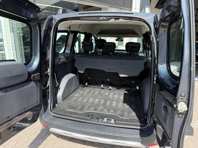 Dacia DOKKER 1.3 TCe Stepway | Navigatie | Achteruitrijcamera | Cruise Control | Airco | Parkeersensoren | DAB |