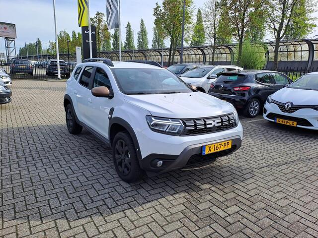 Dacia DUSTER 1.3 TCe 130 Extreme | Carplay | Stoelverwarming | 360 Camera | Navigatie | Lichtmetalen velgen 17"