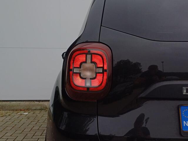 Dacia DUSTER 1.0 TCe Bi-Fuel Prestige LPG-G3 / Navigatie / Climate Control / Parkeersensoren + Camera / Lichtmetalen Velgen / Cruise Control / LED