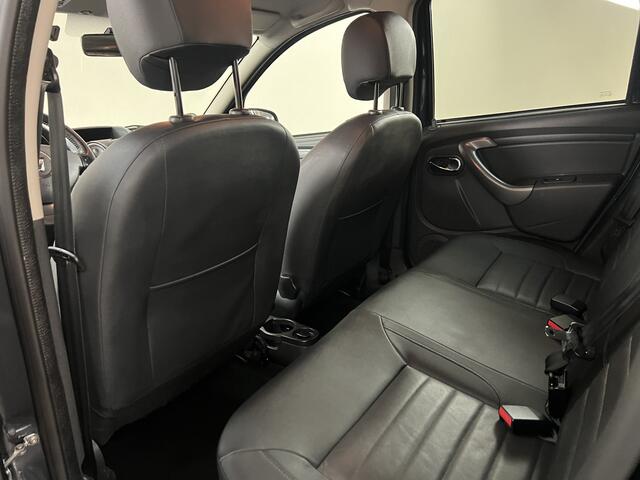 Dacia DUSTER 1.2 TCe 4x2 Blackshadow Navi/Camera/leder