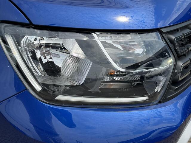 Dacia DUSTER 1.0 TCe Bi-Fuel Serie Limitee 15th Anniversary LICHTMETAAL / PARKEERSENSOREN + CAMERA / DAB+ / CRUISE CONTROL / CLIMATE CONTROL / EDITION ONE UITVOERING