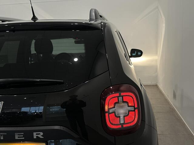 Dacia DUSTER 1.3 TCe 150 Prestige | Achteruitrijcamera | Navigatie | DAB+ | Climate Control |