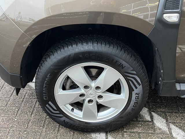 Dacia DUSTER 1.0 TCe Comfort | Trekhaak | Stoelverwarming | Parkeersensoren | Airco | Lichtmetaal | Cruise Control | BT-Telefoonfunctie |
