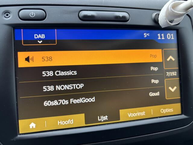 Dacia DUSTER 1.3 TCe Prestige Trekhaak / Navigatie / Carplay