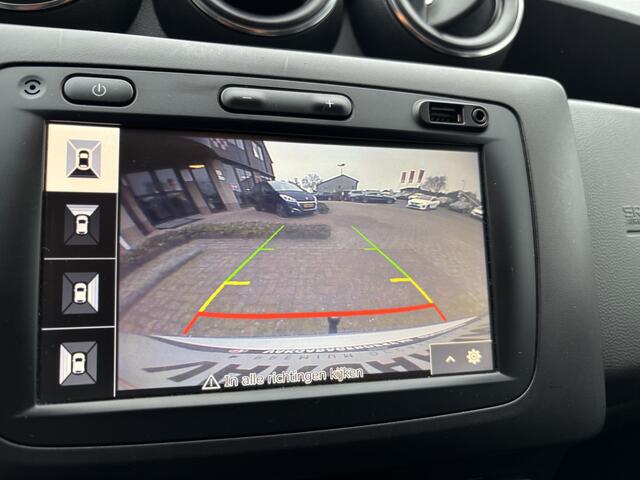 Dacia DUSTER 1.3 TCe Prestige Trekhaak / Navigatie / Carplay