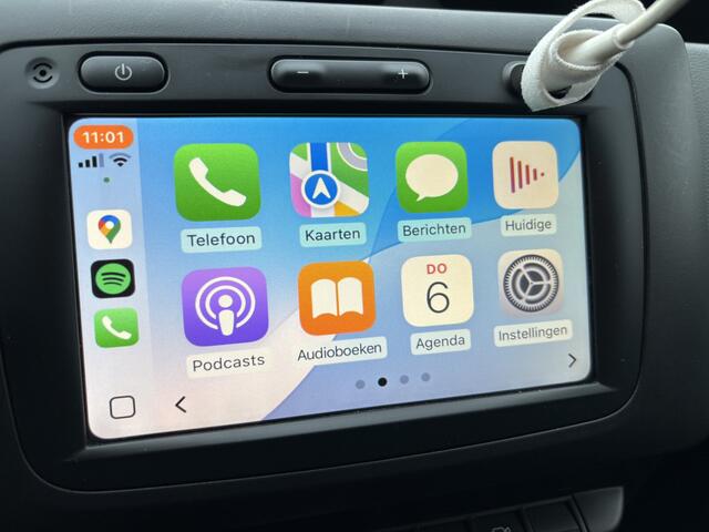 Dacia DUSTER 1.3 TCe Prestige Trekhaak / Navigatie / Carplay