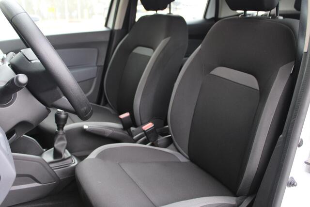 Dacia DUSTER 1.0 TCe Essential | 1E EIGENAAR | LM VELGEN | AIRCONDITIONING | SNELHEIDSBEGRENZER | RADIO