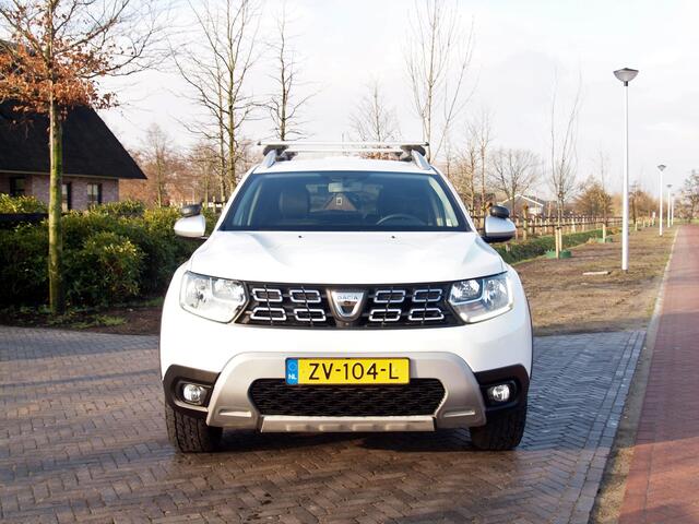 Dacia DUSTER 1.6 SCe Prestige | Unieke bedrijfswagen | 4X4 | Camera | Trekhaak | Stoelverwarming |