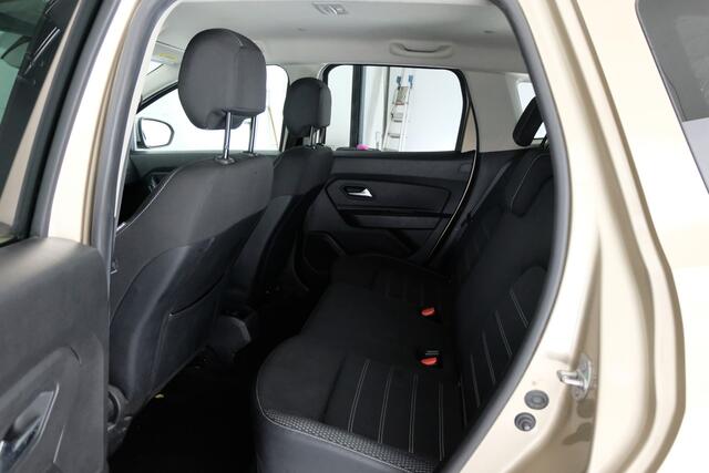 Dacia DUSTER 1.6 SCe Prestige LPG | AFN. TREKHAAK | 100 ltr gas tank |