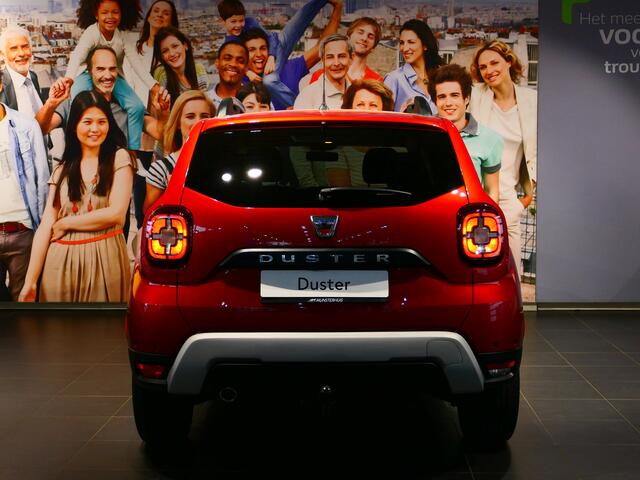 Dacia DUSTER 1.3 TCe Prestige - 1e Eigenaar, Dealer Onderhouden - Dode hoek, navi, trekhaak, camera