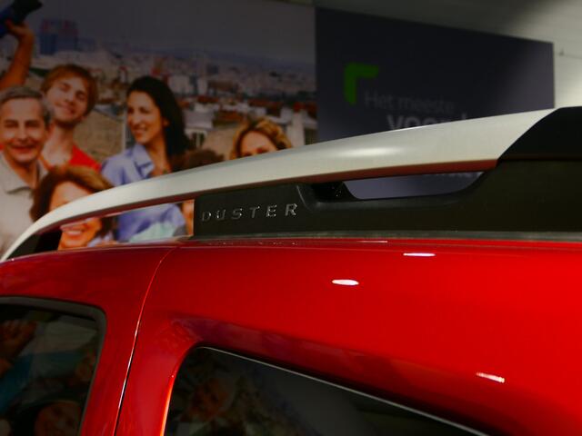 Dacia DUSTER 1.3 TCe Prestige - 1e Eigenaar, Dealer Onderhouden - Dode hoek, navi, trekhaak, camera