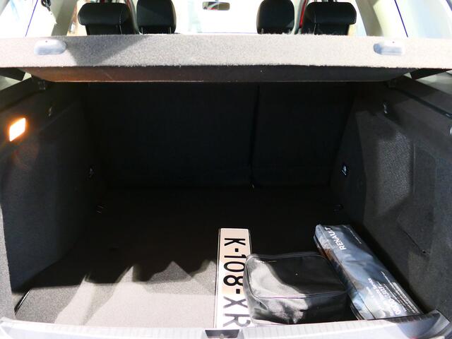 Dacia DUSTER 1.3 TCe Prestige - 1e Eigenaar, Dealer Onderhouden - Dode hoek, navi, trekhaak, camera