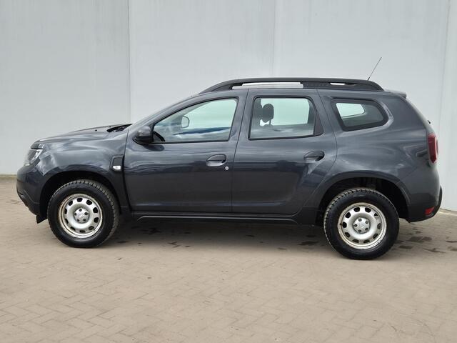 Dacia DUSTER 1.0 TCe 100 Essential Handgeschakeld / Stoelverwarming / Cruise control / Lichtmetalen wielen 16" / Elektrische ramen voor /