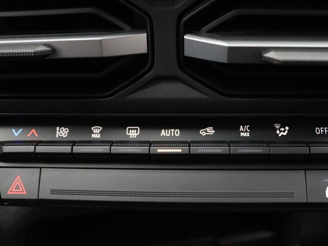 Dacia DUSTER TCe 130pk mild hybrid Journey 360° Camera | Climate | Parksens. v+a | Stoel-/stuurverw. | Trekhaak