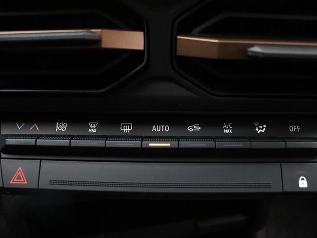 Dacia DUSTER Hybrid 140pk Extreme AUTOMAAT Camera | Climate | Cruise | Navi | Parksens. achter