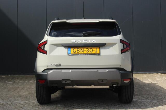 Dacia DUSTER 1.6 Hybrid 140Pk Journey | Apple & Android Carplay | Climate Control | Parkeersensoren Voor & Achter + 360 Camera | Privacy Glass | Cruise Control | Licht & Regensensor |