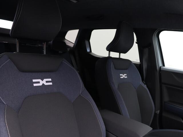 Dacia DUSTER TCe 130pk mild hybrid Journey | Elek. verwarmbare stoelen | Around view camera | Parkeersensoren voor/achter |