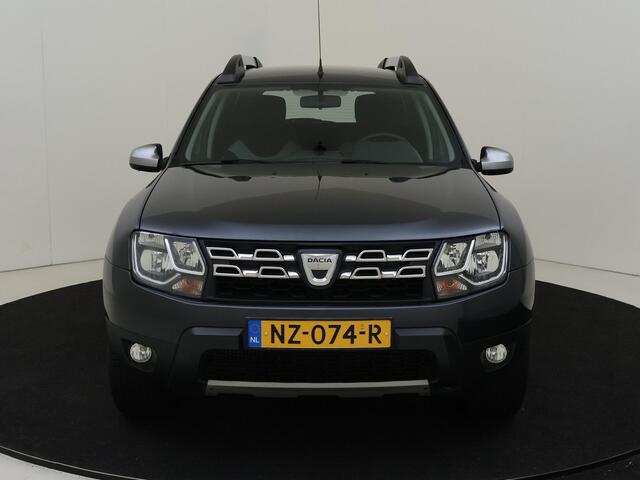 Dacia DUSTER 1.2 TCe 125 PK 4x2 Lauréate Airco | Cruise Control | Radio | Bluetooth Telefoon | TREKHAAK