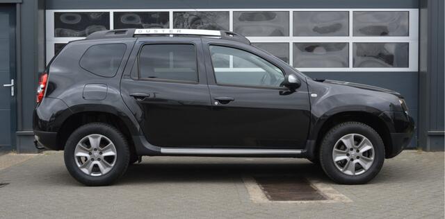 Dacia DUSTER 1.2 TCe 4x4 Lauréate | Nieuwe ketting/Airco/Trekhaak |