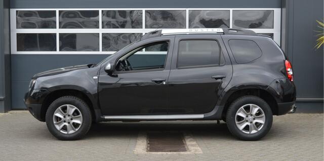 Dacia DUSTER 1.2 TCe 4x4 Lauréate | Nieuwe ketting/Airco/Trekhaak |