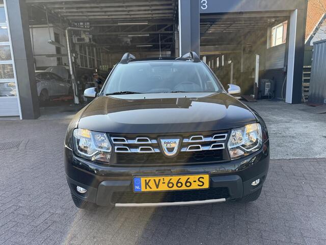Dacia DUSTER 1.6 SCe 4x2+Trekhaak!!