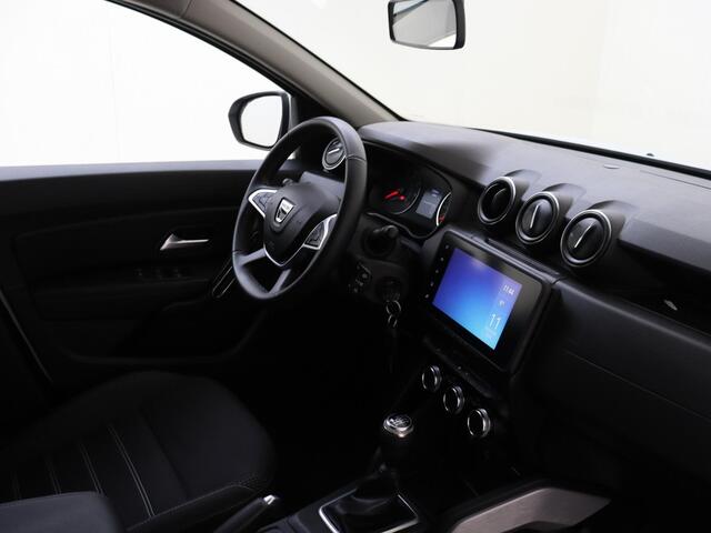 Dacia DUSTER 1.0 TCe Bi-Fuel 100PK Prestige | Apple & Android Carplay | Navigatie | Achteruitrijcamera | Climate Control | Parkeersensoren achter | Cruise Control & Snelheidsbegrenzer |