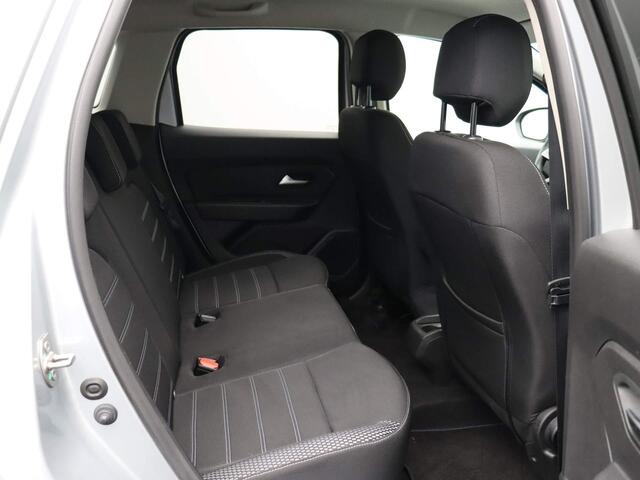 Dacia DUSTER 130pk TCe Prestige | Achteruitrijcamera | Navigatie | Cruise control | Lichtmetalen velgen |