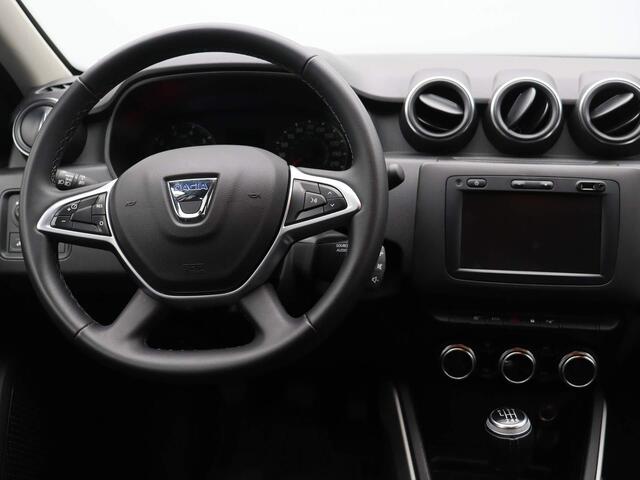 Dacia DUSTER TCe 100pk Bi-Fuel Prestige | Achteruitrijcamera | Navigatie | Trekhaak | lichtmetalen velgen 17" |