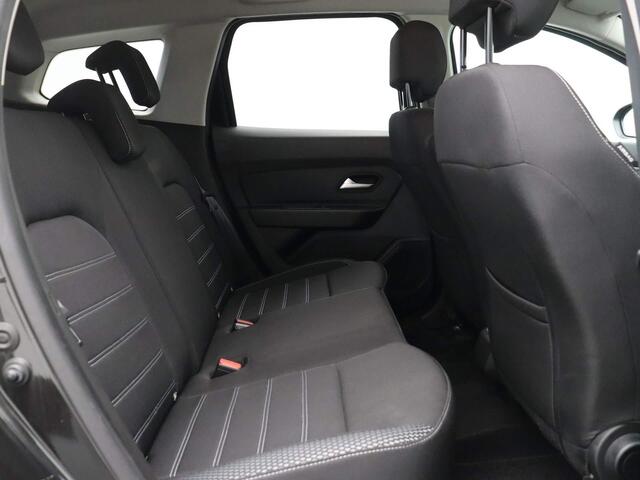 Dacia DUSTER TCe 100pk Bi-Fuel Prestige | Achteruitrijcamera | Navigatie | Trekhaak | lichtmetalen velgen 17" |