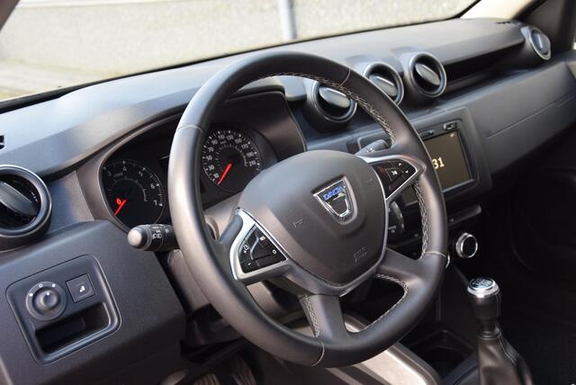 Dacia DUSTER 1.3 TCe Prestige | Trekhaak | Cruise control | Keyless entry |