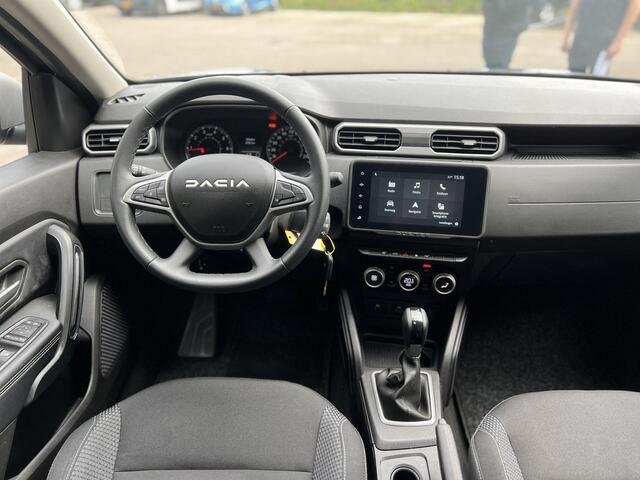 Dacia DUSTER 1.3 TCe 150 Journey | Navigatie | Achteruitrijcamera | Stoelverwarming | LED | Climate Control | Parkeersensoren | Cruise Control | Lichtmetaal |