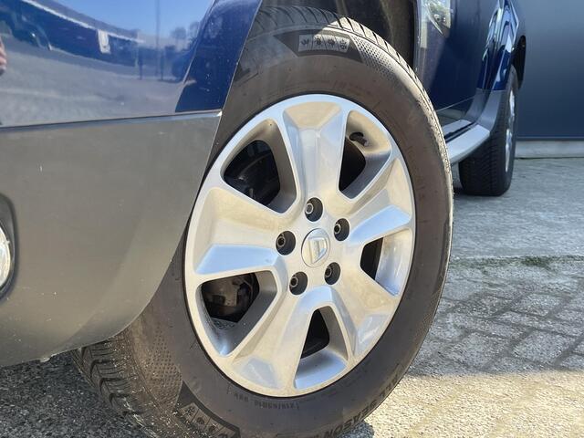 Dacia DUSTER 1.2 TCe 4x2 Lauréate | Metallic | hoge instap |