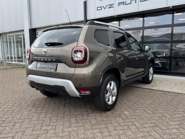 Dacia DUSTER 1.6 SCe Prestige | Camera | Navi | PDC |