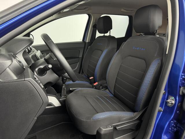 Dacia DUSTER 1.0 TCe 100 Bi-Fuel SL 15th Anniversary | 360° Rondomzichtcamera | Stoelverwarming | Navigatie |