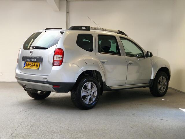 Dacia DUSTER 1.2 TCe 4x2 Lauréate | 2e-Eig. | Trekhaak | Navigatie | Licht Metalen Velgen |