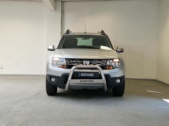 Dacia DUSTER 1.2 TCe 4x2 Lauréate | 2e-Eig. | Trekhaak | Navigatie | Licht Metalen Velgen |