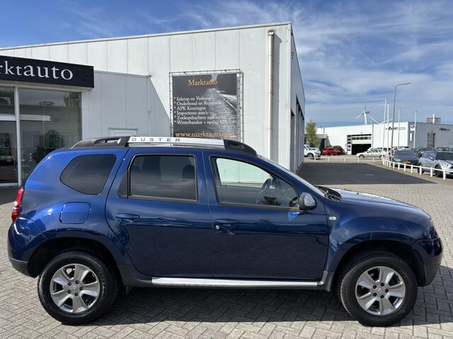 Dacia DUSTER 1.2 TCe 4x2 Lauréate Navi Bluetooth Camera