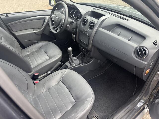 Dacia DUSTER 1.6 SCe 4x2 Leer/Navi/Cruise/Stoelverw/PDC
